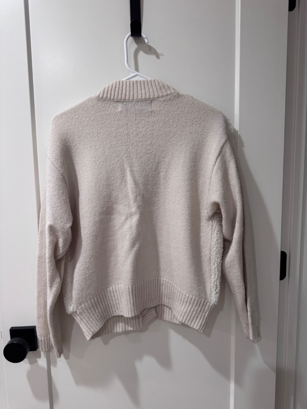 Sweater - Picture 3 of 3